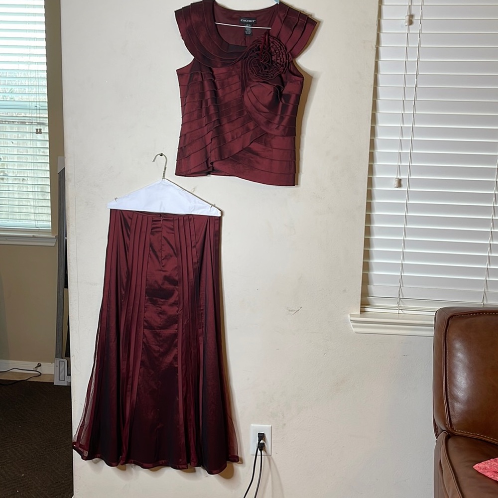 Cachet skirt and Top set with lacy deatils